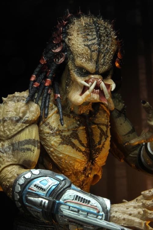 The Predator Ultimate - Assassin Predator (Unarmored) Deluxe Figure