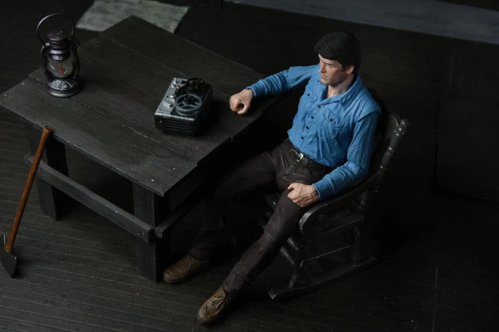 The Evil Dead 40th Anniversary - Ultimate Ash Williams Figure