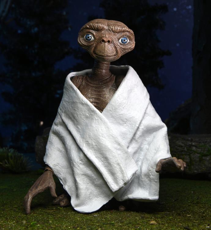 E.T. 40th Anniversary Ultimate E.T. Figure