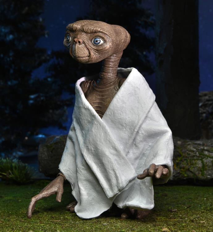 E.T. 40th Anniversary Ultimate E.T. Figure