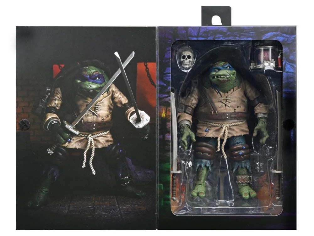 Universal Monsters x Teenage Mutant Ninja Turtles Ultimate Leonardo as The Hunchback