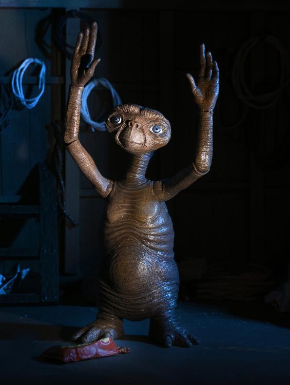 E.T. 40th Anniversary Ultimate E.T. Figure